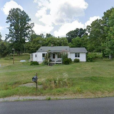 5236 Mount Tabor Rd, Blacksburg, VA 24060