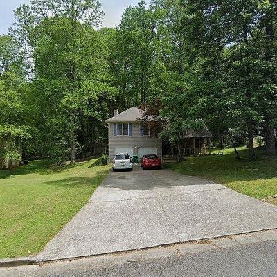 525 Allana Dr, Stone Mountain, GA 30087