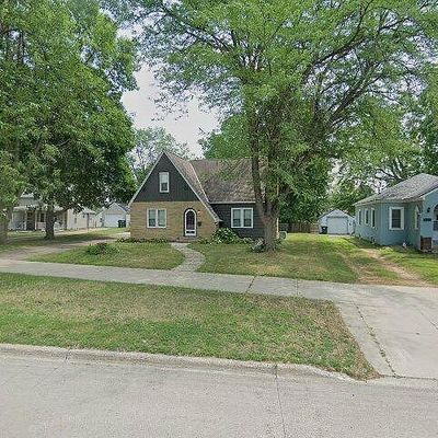 527 Main St N, Hutchinson, MN 55350