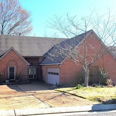 5355 S Masters Drive, Olive Branch, MS 38654