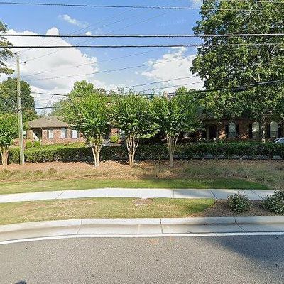 5375 Roswell Rd, Atlanta, GA 30342