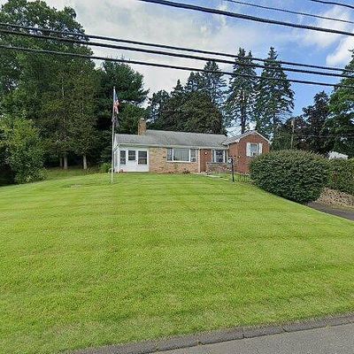 54 Hart St, Berlin, CT 06037