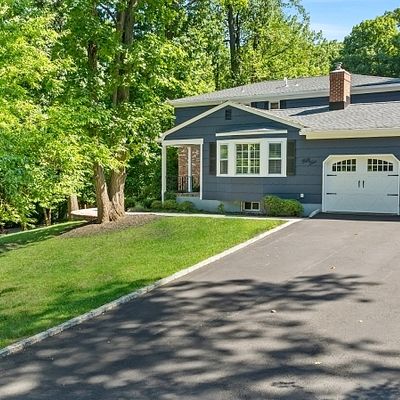 54 Rutherford Rd, Berkeley Heights, NJ 07922