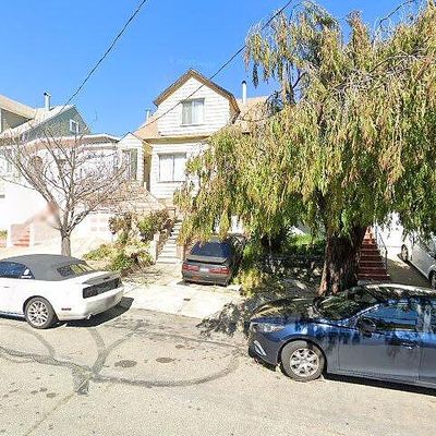 54 Staples Ave, San Francisco, CA 94131