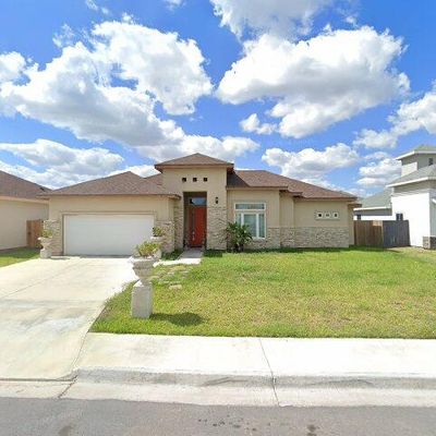 5443 Barbwire Ln, Brownsville, TX 78526