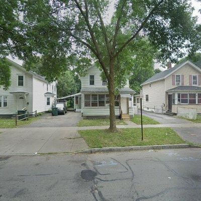 553 Maple St, Rochester, NY 14611