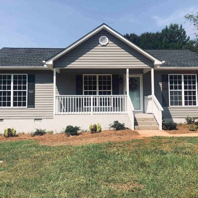 555 Signal Hill Ln, Inman, SC 29349