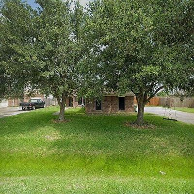 4915 Cotton Creek Dr, Baytown, TX 77523