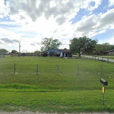 500 S Lavaca, Moulton, TX 77975