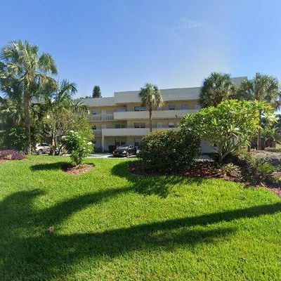 501 Forest Lakes Blvd #301, Naples, FL 34105