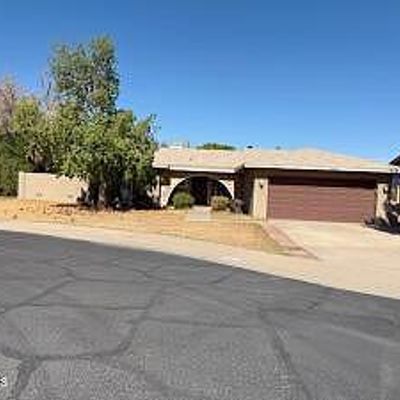 5044 W Mercer Ln, Glendale, AZ 85304