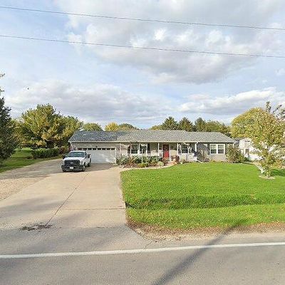 507 E Benton St, Newark, IL 60541