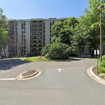 6001 Arlington Blvd #123, Falls Church, VA 22044