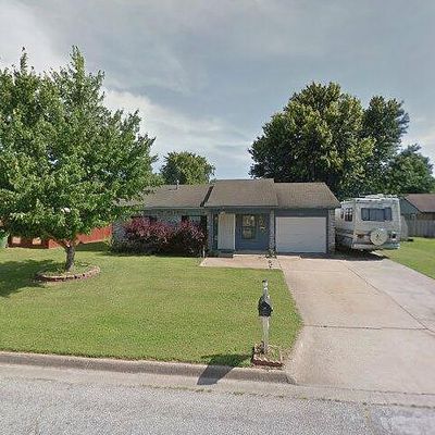 602 E Linden St, Rogers, AR 72756