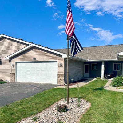 611 Danielson Ct, Maple Lake, MN 55358