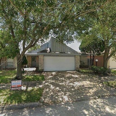 6207 Grandvale Dr, Houston, TX 77072