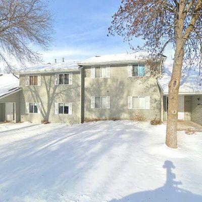 6226 Magda Dr, Maple Grove, MN 55369