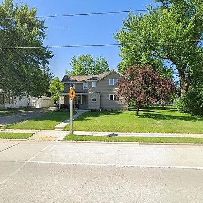 628 Main St, Brownsville, WI 53006