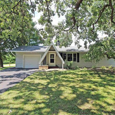 630 Brodhead St, Mazomanie, WI 53560