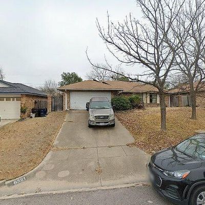 6321 Canyon Cir, Fort Worth, TX 76133