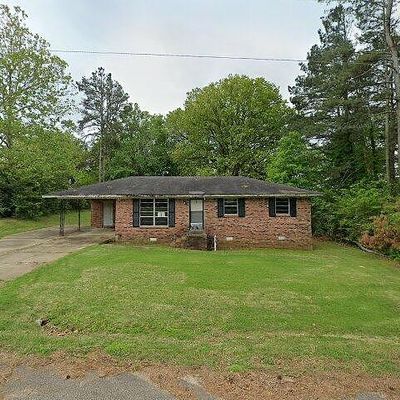 645 Cox Ave, Holly Springs, MS 38635