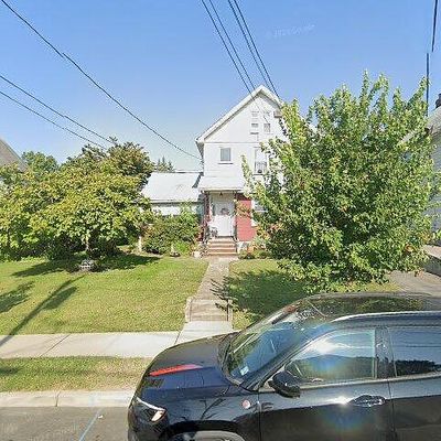 65 Clinton Pl, East Rutherford, NJ 07073