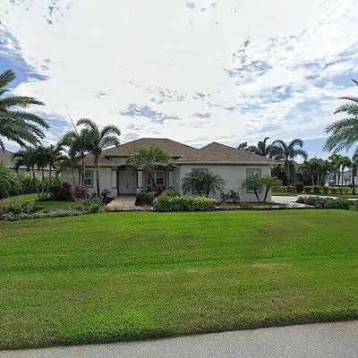 65 Par View Ter, Rotonda West, FL 33947