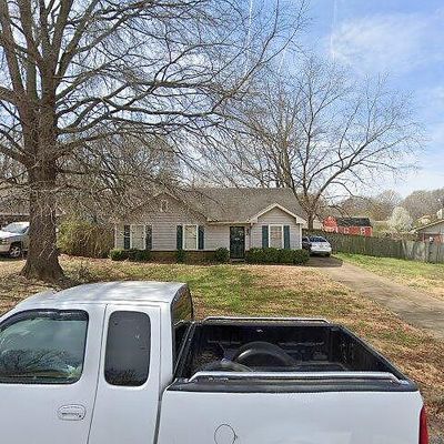 6515 Heather Rd, Horn Lake, MS 38637