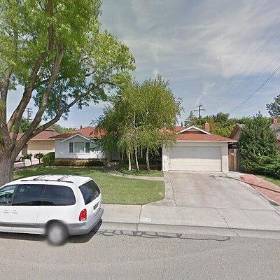 5614 Doncaster Way, Stockton, CA 95207