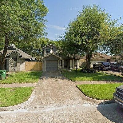 5618 Lycomb Dr, Houston, TX 77053