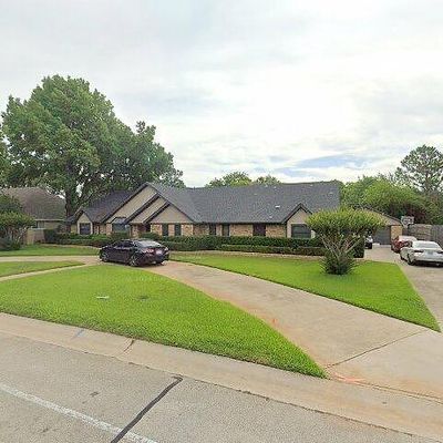 564 Sellmeyer Ln, Lewisville, TX 75077