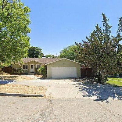 566 Ferro Ln, Paso Robles, CA 93446