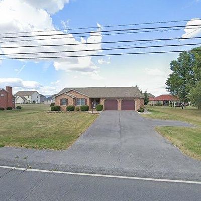 5751 Greenvillage Rd, Chambersburg, PA 17202