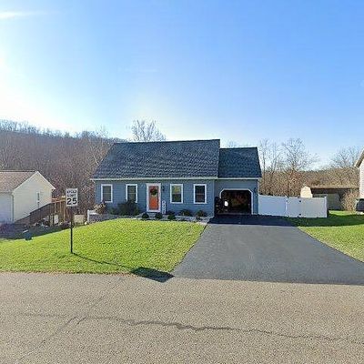 576 Sunset Dr, Bloomsburg, PA 17815