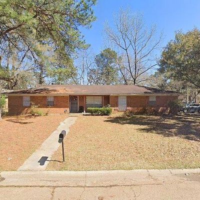 5808 Deer Trl, Jackson, MS 39211