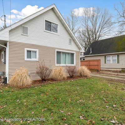 5976 Greenman St, Haslett, MI 48840