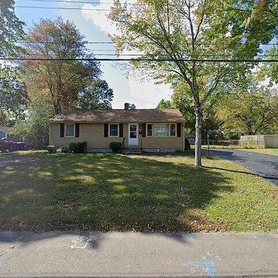 6 Varno Ln, Enfield, CT 06082