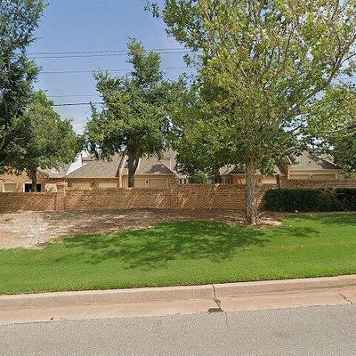 707 Inverary Dr, Edmond, OK 73025