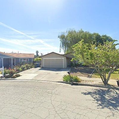 71 Vista Ln, Hollister, CA 95023