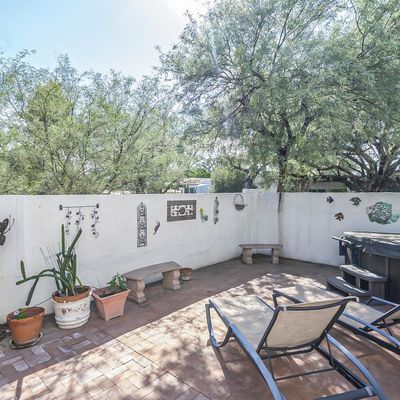 7108 E Sabino Vista Cir, Tucson, AZ 85750