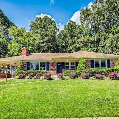 7110 Bridle Path Ln, Hyattsville, MD 20782