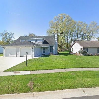 712 Apple Hill Way, Angola, IN 46703