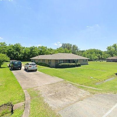 715 North Rd, Baytown, TX 77521