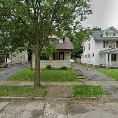 72 Devon Rd, Rochester, NY 14619