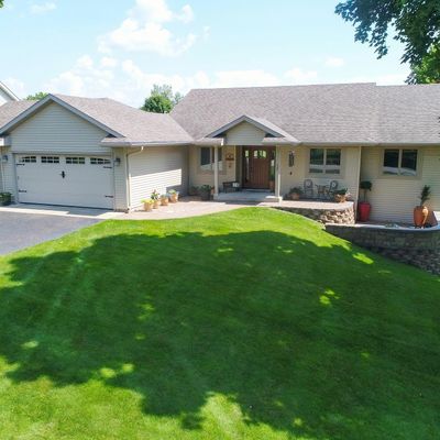 721 S Geneva Golf Club Dr Ne, Alexandria, MN 56308