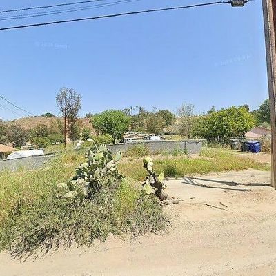 724 Amigos Rd, Ramona, CA 92065