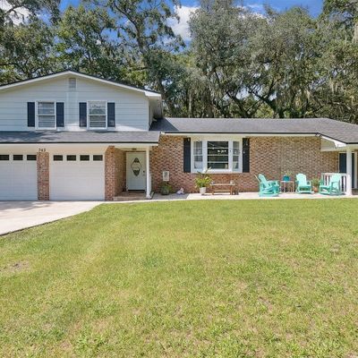 743 Pelican Ln, Fernandina Beach, FL 32034