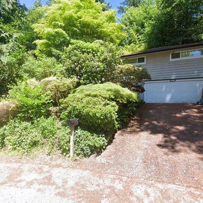 747 Sw Cheltenham St, Portland, OR 97239