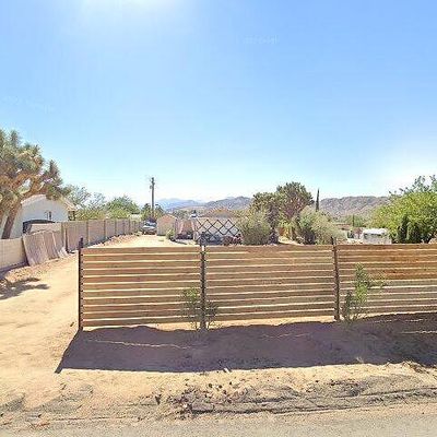 7636 Apache Trl, Yucca Valley, CA 92284