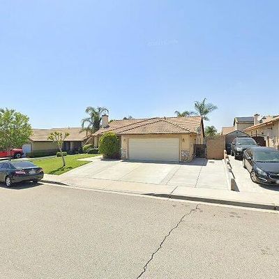 7642 Poppy Ln, Fontana, CA 92336